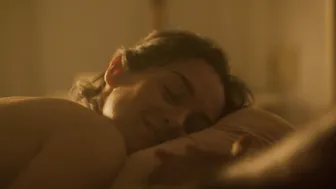Karina Kolokolchykova, María de Nati - She, Damned Soul (Ella, maldita alma) s01e01-03 (2026)