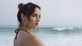 Karina Kolokolchykova, María de Nati - She, Damned Soul (Ella, maldita alma) s01e01-03 (2026)