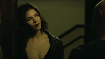 Alba Golocha, Itziar Atienza - Plan De Fuga (2016)