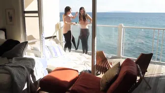 Sophia Takal, Jane Adams – All the Light in the Sky (2012)