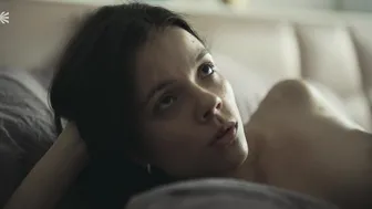 Anna Zavtur, Sofya Arzhanykh, Irina Pautova - Cicadas (Tsikady) s01e05 (2023)