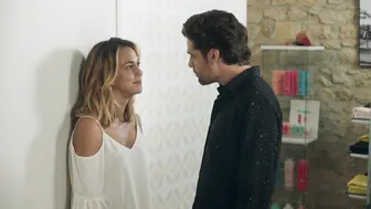Sarah Kristian, Alice Belaïdi - Victor et Celia (2019)