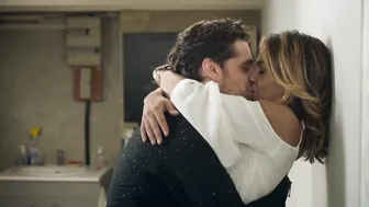 Sarah Kristian, Alice Belaïdi - Victor et Celia (2019)