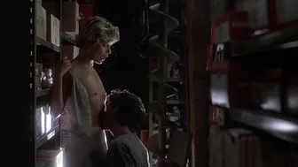 Kate Vernon, Krista Bridges - Bloodknot (1995)