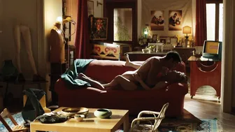 Kasia Smutniak, Carolina Crescentini – Allacciate le cinture (2014)