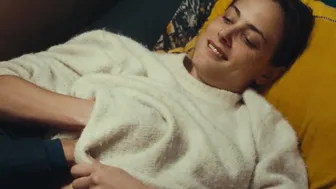 Nora Arnezeder - L'enfant du paradis (2022)