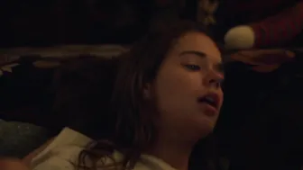 Alia Shawkat, Laia Costa - Duck Butter (2018)