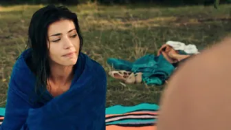Anna Pieri, Hélène Patricio, Lavinia Longhi, Marie Fontannaz - Station Horizon s01e01-05 (2015)