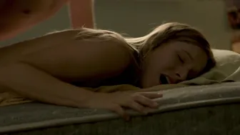 Kristen Bell – The Lifeguard (2013)