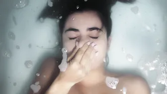 Paulina Gaitan - Diablo Guardian s01e09-10 (2018)