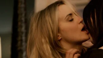 Taylor Schilling, Laura Prepon – Orange Is The New Black s01e01 (2013)