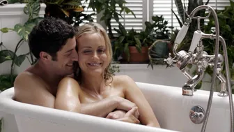 Taylor Schilling, Laura Prepon – Orange Is The New Black s01e01 (2013)