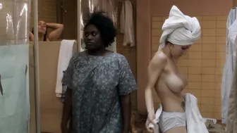 Taylor Schilling, Laura Prepon – Orange Is The New Black s01e01 (2013)