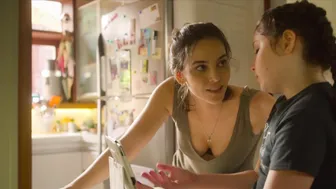 Taina Muller, Camila Morgado, etc - Good Morning, Veronica (Bom Dia, Veronica) s01e01-08 (2020)
