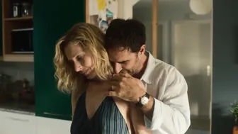 Ophélia Kolb - Toxic s01e01e03e05 (2026)