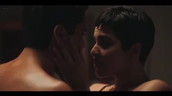 Zuria Vega, Adriana Louvier, etc - Pecados Inconfesables s01 (2025)